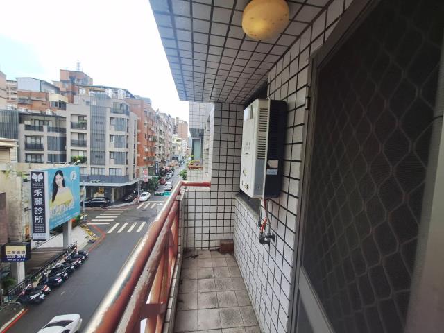 台中南屯華廈-7